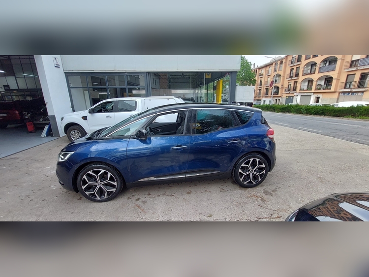 Renault Scenic 1.3 TCE 140CV foto 2